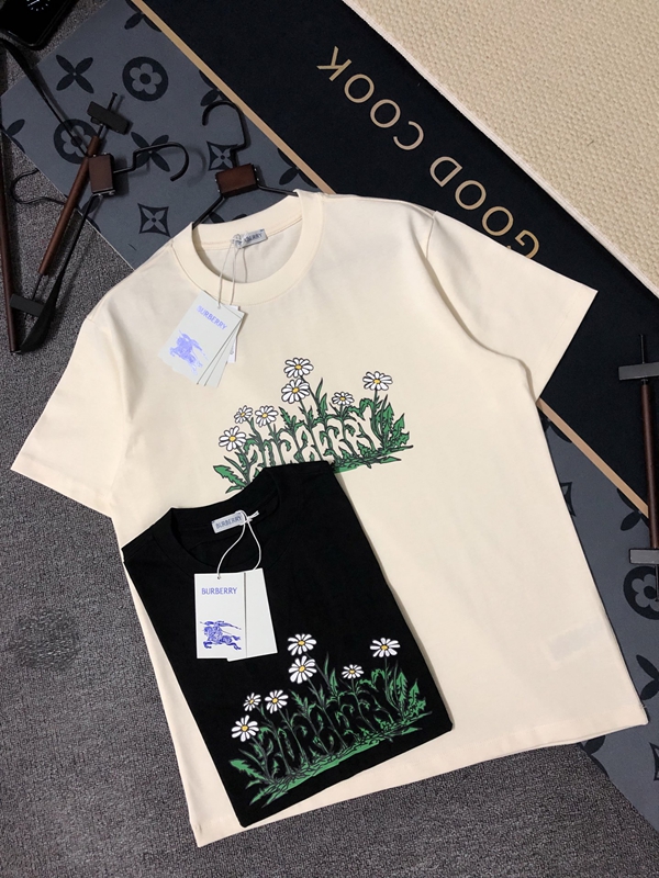 ブランドTシャツ正面デザイン